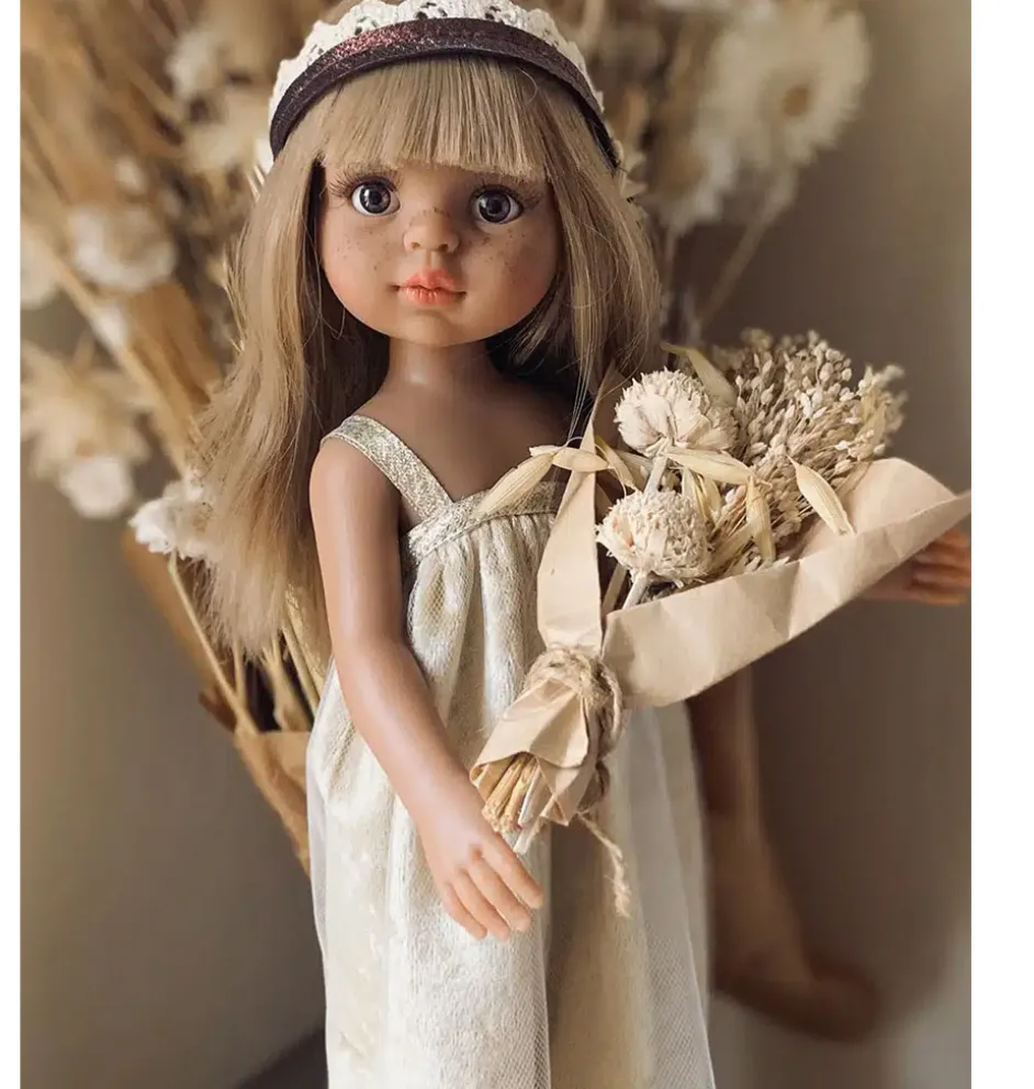 Minikane Amigas Puppenkleid Samt gold mit Minikane Kleiderbügel